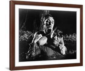 Robert Mitchum-null-Framed Photo