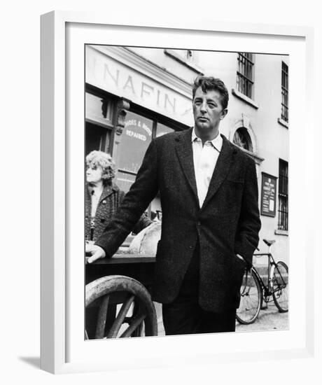 Robert Mitchum-null-Framed Photo