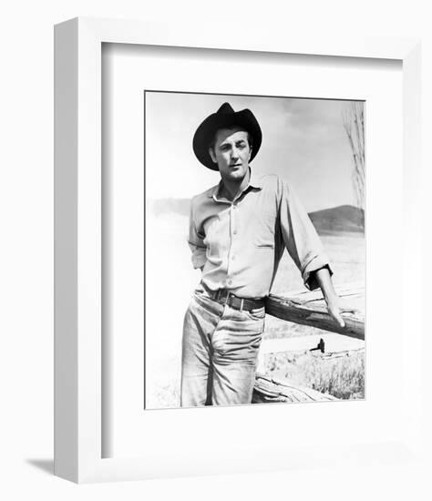 Robert Mitchum-null-Framed Photo