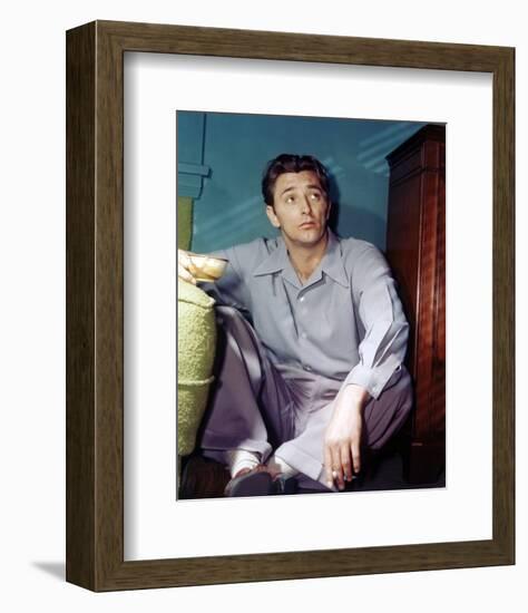 Robert Mitchum-null-Framed Photo