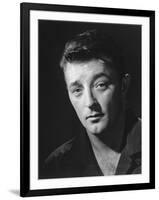 Robert Mitchum-null-Framed Photographic Print