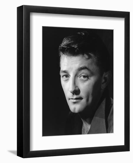 Robert Mitchum-null-Framed Photographic Print