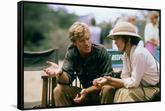 Robert Redford and Meryl Streep sur le tournage du film Out of Africa by Sydney Pollack, 1985 (phot-null-Framed Stretched Canvas