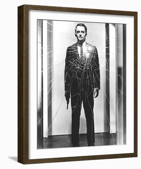 Robert Vaughn - The Man from U.N.C.L.E.-null-Framed Photo