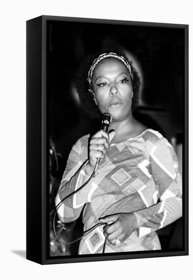 Roberta Flack, Ronnie Scotts , Soho, London, 1972-Brian O'Connor-Framed Stretched Canvas