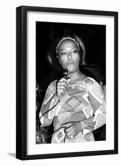 Roberta Flack, Ronnie Scotts , Soho, London, 1972-Brian O'Connor-Framed Photographic Print