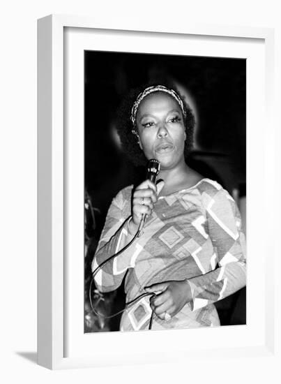 Roberta Flack, Ronnie Scotts , Soho, London, 1972-Brian O'Connor-Framed Photographic Print