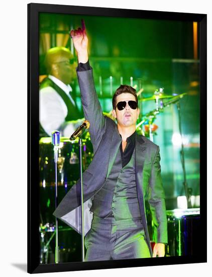 Robin Thicke-null-Framed Photo