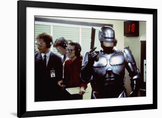 Robocop by Paul Verhoeven with Peter Weller, 1987 (photo)-null-Framed Photo