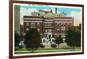 Rochester, Minnesota - Exterior View of the Clinic-Lantern Press-Framed Art Print