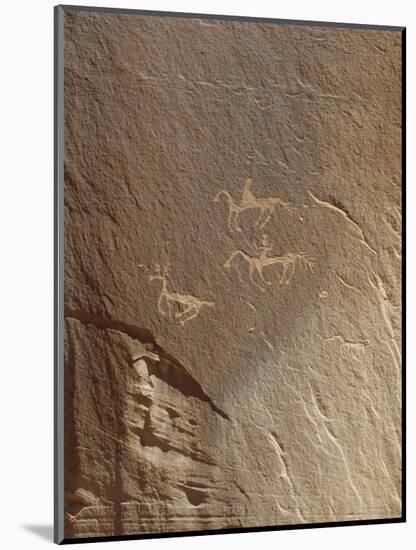 Rock Engravings, Ledge Ruin, Canyon De Chelly National Monument, Arizona, USA-null-Mounted Giclee Print