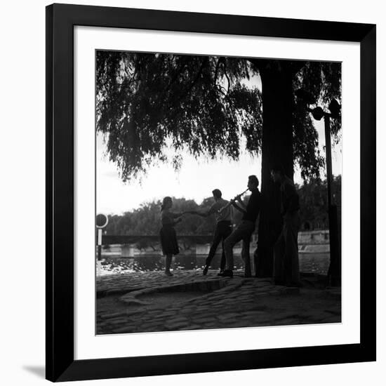 Rock 'n' Roll Dancers on the Square du Vert-Galant, Paris, 1960-Paul Almasy-Framed Giclee Print