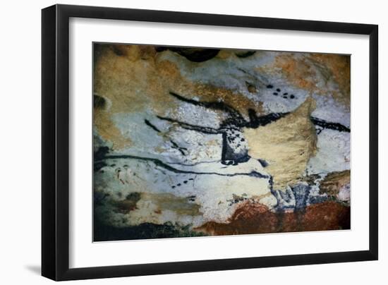 Rock Painting of a Bull with Long Horns, the Hall of Bulls, circa 17000 BC-null-Framed Giclee Print