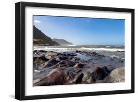 Rock pools on the dramatic coastline of the Pacific Northwest, United States of America, North Amer-Martin Child-Framed Photographic Print