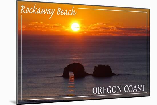 Rockaway Beach, Oregon - Rockaway Beach Sunset-Lantern Press-Mounted Art Print