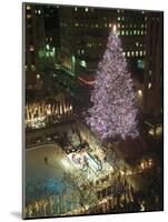 Rockefeller Tree-Mark Lennihan-Mounted Photographic Print