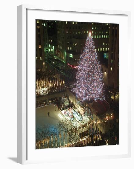 Rockefeller Tree-Mark Lennihan-Framed Photographic Print