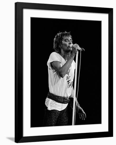 Rod Stewart-null-Framed Premium Photographic Print