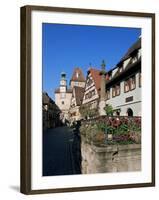 Rodergasse, Rothenburg Ob Der Tauber, Bavaria, Germany-Hans Peter Merten-Framed Photographic Print