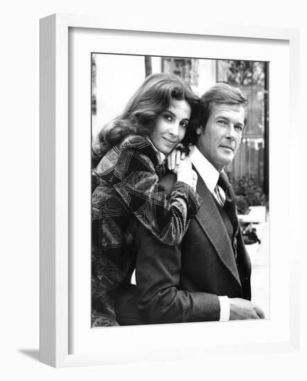 Roger Moore and Barbara Parkin-Associated Newspapers-Framed Photo