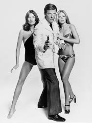 Roger Moore As James Bond Posters Prints Paintings Wall Art Allposters Com Roger Moore As James Bond Posters Prints Paintings Wall Art Allposters Com