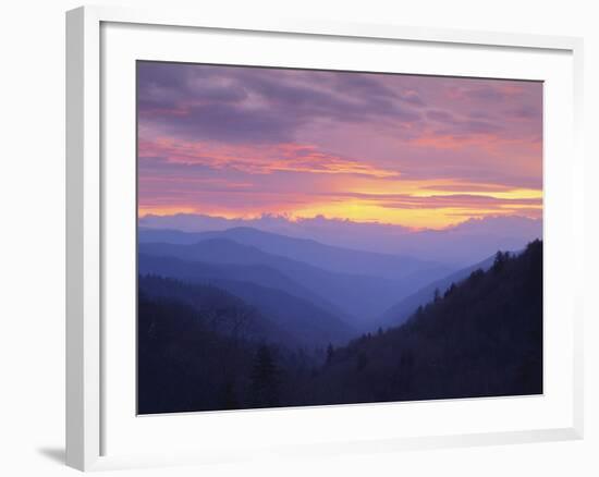 Rolling Hills-null-Framed Photographic Print