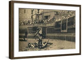 'Roma - Colosseum - Thumbs down in a gladiatorial fight', 1910-Unknown-Framed Giclee Print