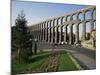 Roman Aqueduct, Segovia, Unesco World Heritage Site, Castilla Leon, Spain-Peter Scholey-Mounted Photographic Print