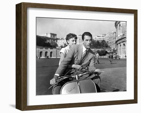 Roman Holiday, Audrey Hepburn, Gregory Peck, 1953-null-Framed Photo