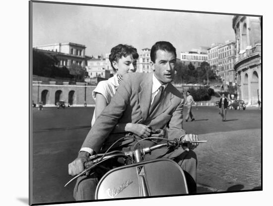 Roman Holiday, Audrey Hepburn, Gregory Peck, 1953-null-Mounted Photo