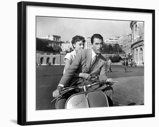 Roman Holiday, Audrey Hepburn, Gregory Peck, 1953-null-Framed Photo