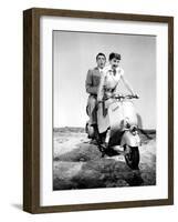 Roman Holiday, Audrey Hepburn, Gregory Peck, 1953-null-Framed Photo