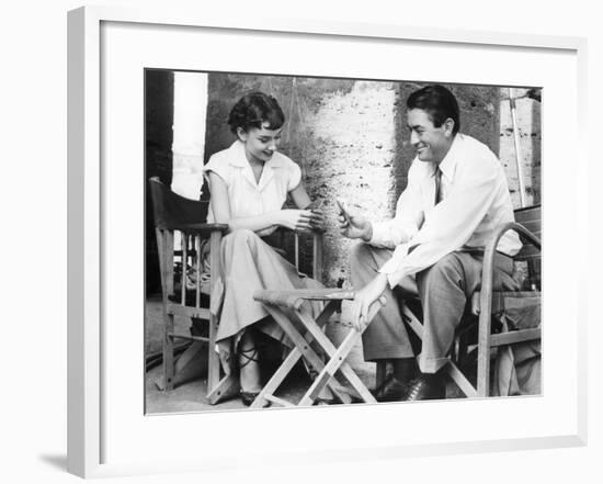 Roman Holiday, Audrey Hepburn, Gregory Peck, Playing CArds on Set, 1953-null-Framed Photo