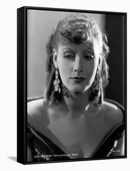 ROMANCE, 1930 directed by CLARENCE BROWN Greta Garbo (b/w photo)-null-Framed Stretched Canvas