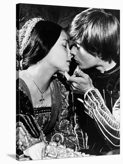 Romeo and Juliet, 1968-null-Stretched Canvas