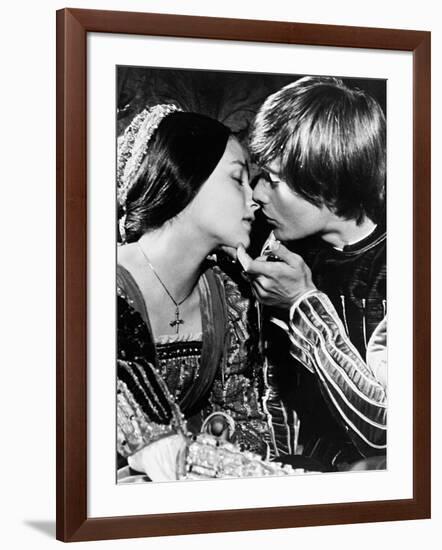 Romeo and Juliet, 1968-null-Framed Photographic Print