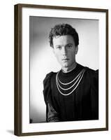 Romeo and Juliet, Laurence Harvey, 1954-null-Framed Photo