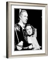 Romeo and Juliet, Leslie Howard, Norma Shearer, 1936-null-Framed Photo