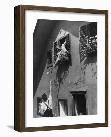 Romeo and Juliet'-null-Framed Photographic Print