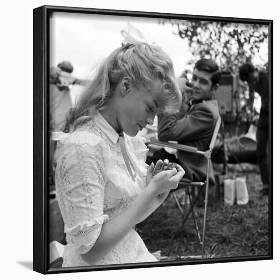 Romy Schneider and Jean-Claude Brialy on set of film Christine, 1958 (b/w photo)-null-Framed Photo