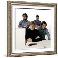 Ron Liebman, Paul Sand, Robert Redford and George Segal\rLes Quatres Malfrats THE HOT ROCK-null-Framed Photo