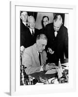 Roosevelt Signing Declaration of War, 1941-Science Source-Framed Giclee Print