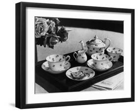 'Rose' Tea Set-Elsie Collins-Framed Photographic Print