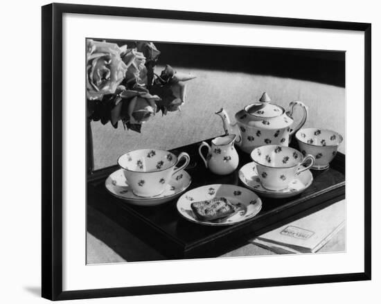 'Rose' Tea Set-Elsie Collins-Framed Photographic Print
