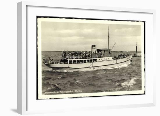 Rostock Warnemünde, Dampfer Undine, Weiße Flotte-null-Framed Giclee Print