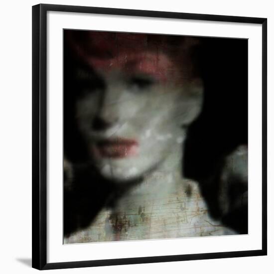 Rouge-Gideon Ansell-Framed Photographic Print