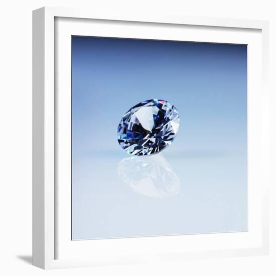 Round Cut Diamond-null-Framed Photographic Print