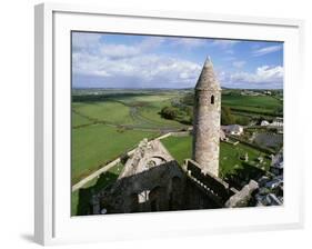 Round Tower at Rock of Cashel-Bo Zaunders-Framed Photographic Print