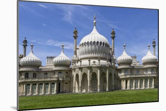 Royal Pavilion, Brighton, Sussex, England, United Kingdom, Europe-Rolf Richardson-Mounted Photographic Print