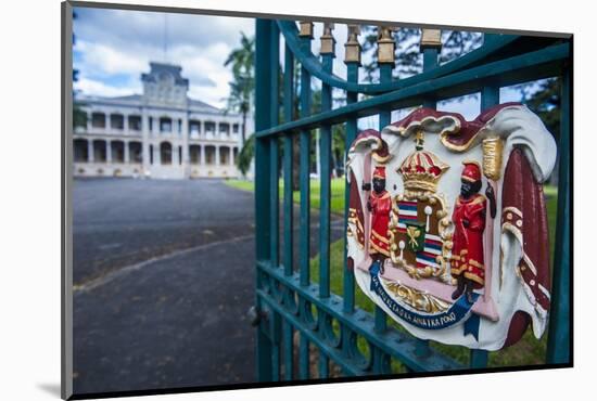 Royal Signs before the Iolani Palace, Honolulu, Oahu, Hawaii, United States of America, Pacific-Michael Runkel-Mounted Photographic Print